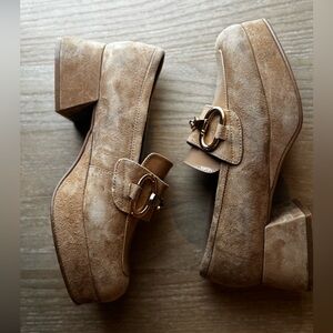 Jeffrey Campbell Tan Flats Comfortable Loafers